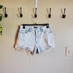 Abercrombie High Rise Denim Shorts acid wash